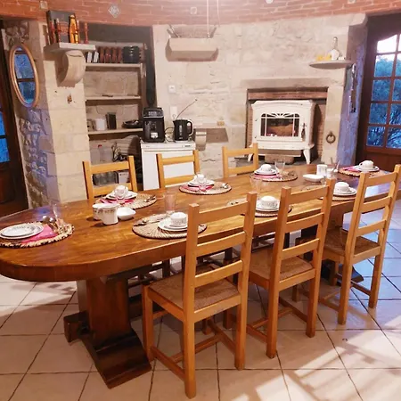 Domaine De La Tour De Peres Lejlighed *