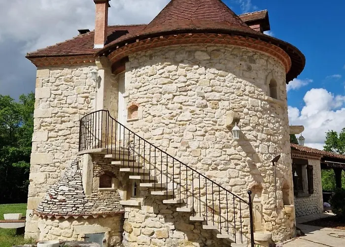 Domaine De La Tour De Peres شقة Ayguetinte