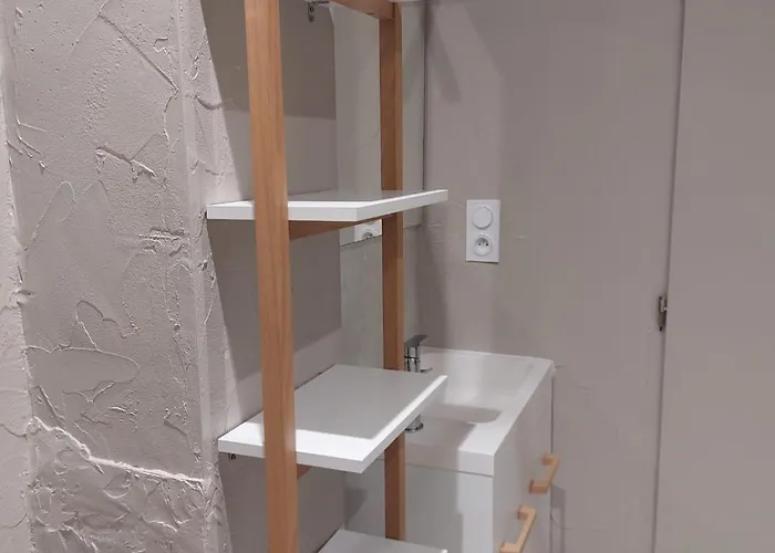 شقة Domaine De La Tour De Peres *